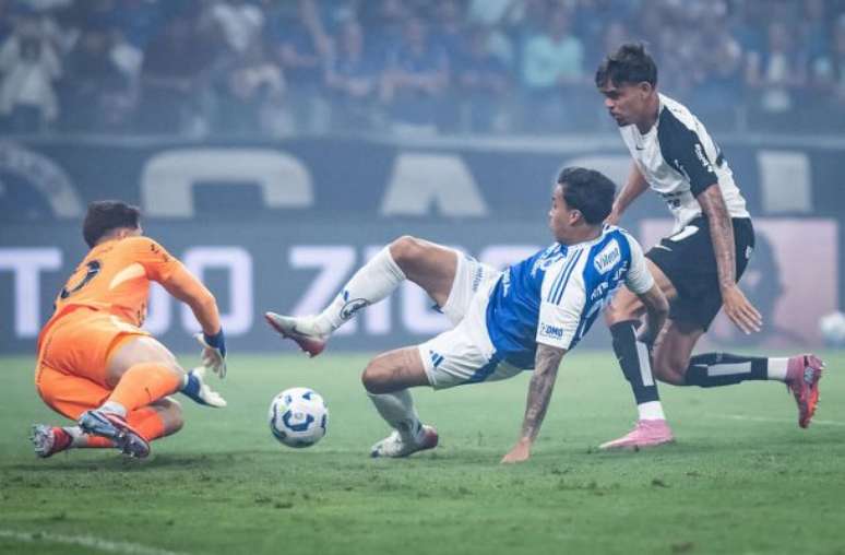 Cruzeiro eliminou o Corinthians na Copa do Brasil de 2016 –