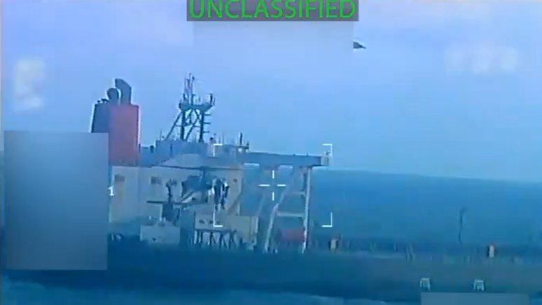 A procuradora-geral dos EUA, Pam Bondi, divulgou um vídeo da ação de captura do petroleiro