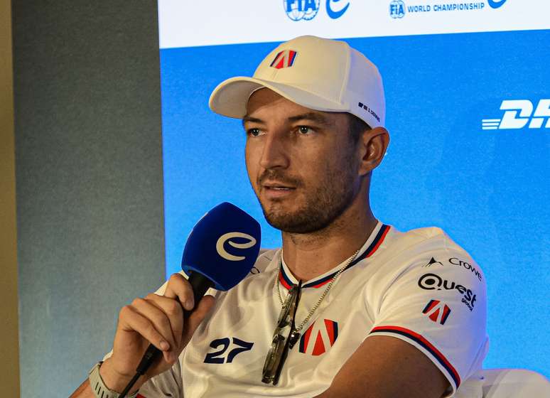 Jake Dennis durante o ePrix de São Paulo