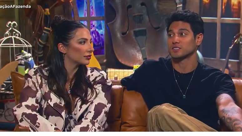 Will e Martina celebram expulsão de Carol Lekker