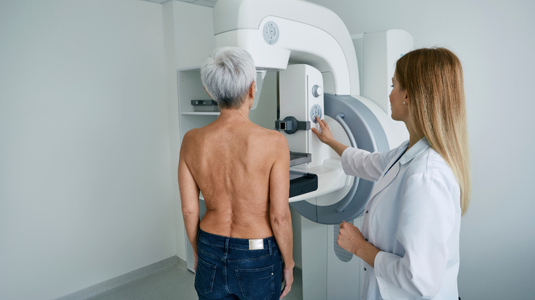Especialistas apontam que o maior acesso à mamografia pode reduzir as taxas de mortalidade, mas ainda é necessário aprimorar a nova medida