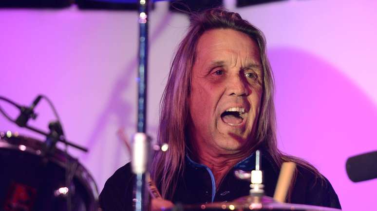 Nicko McBrain, baterista do Iron Maiden, em 2013