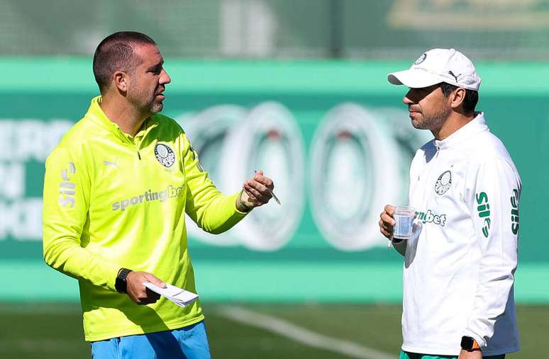 Comissão técnica de Abel Ferreira deve completar sete anos no Palmeiras –