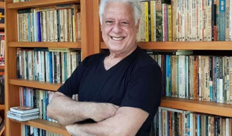 Antonio Fagundes, de 76 anos, mora em uma mansão na Barra da Tijuca, no Rio de Janeiro.