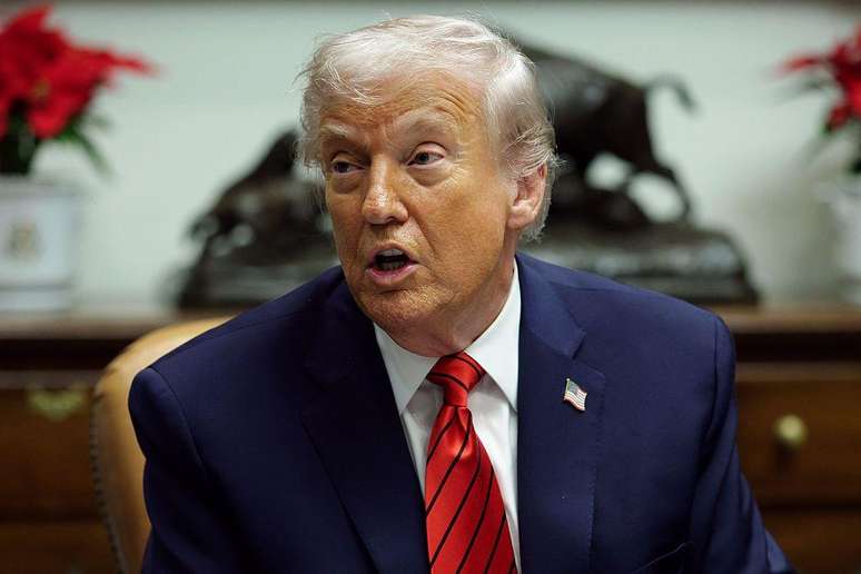 A apreensão do navio é parte das pressões de Trump sobre Nicolás Maduro