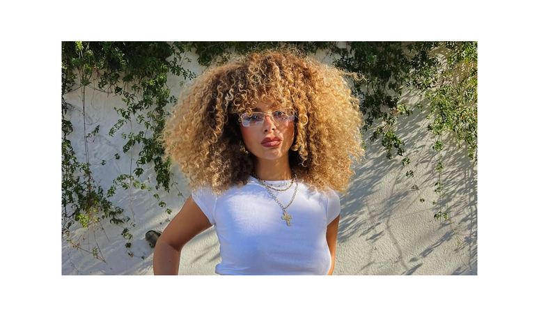 You are using foam incorrectly and you didn't even know it. Find out how to apply it for more defined curls.