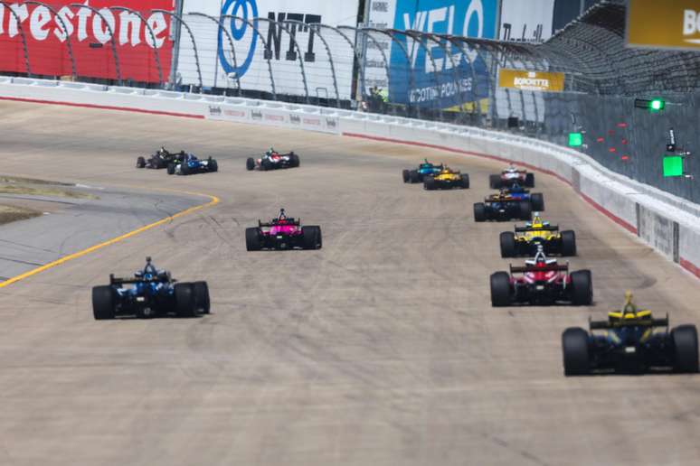 Medida busca reconstruir a confiança das equipes com o corpo de arbitragem da categoria