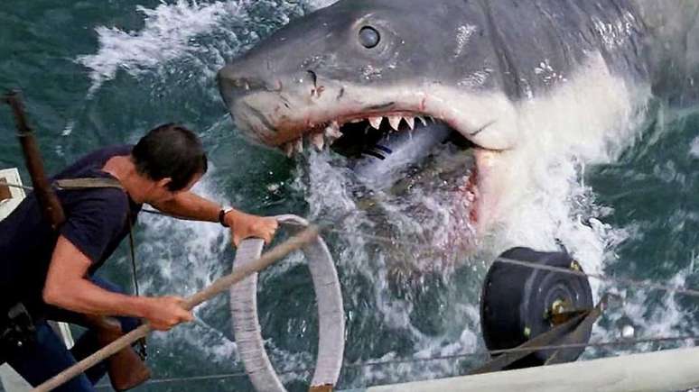 Jogo de NES baseado no filme "Tubarão" está a caminho do PS5 e Switch