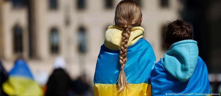 உக்ரைனின் கூற்றுப்படி, போரின் தொடக்கத்திலிருந்து கிட்டத்தட்ட 20,000 குழந்தைகள் ரஷ்யாவால் கடத்தப்பட்டுள்ளனர்.