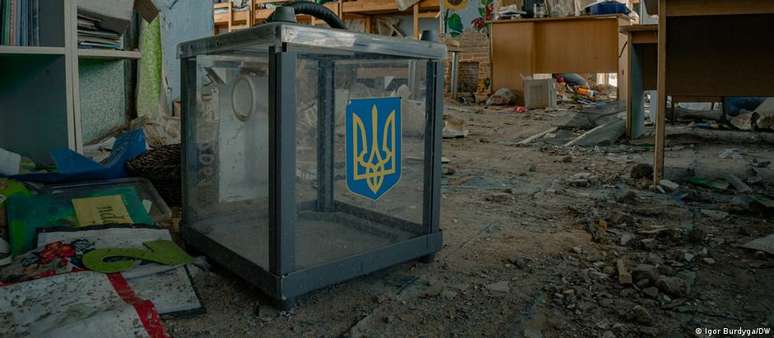 Não é possível garantir entrega de urnas a todos os lugares em meio aos bombardeios