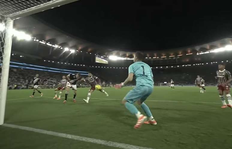 Vegetti foi decisivo para a vitória do Vasco –