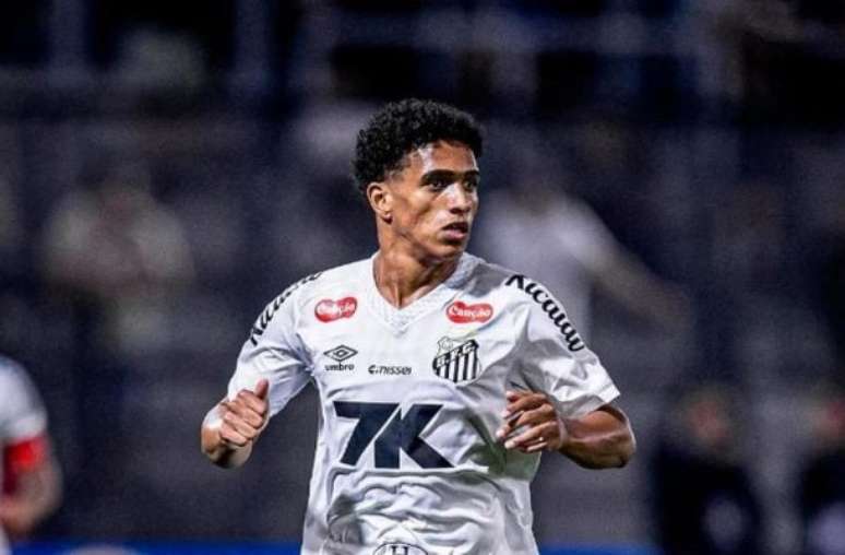 Souza se firmou no time do Santos em 2025 –