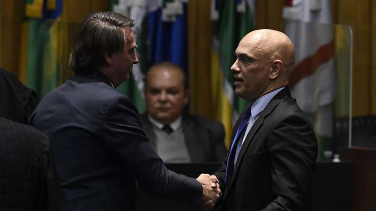 Bolsonaro e Moraes em foto de 2022
