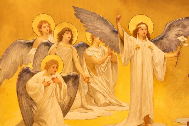 O arcanjo S&atilde;o Gabriel tem a miss&atilde;o de ajudar na vinda do Salvador 