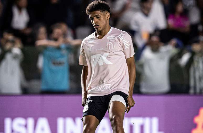 Souza se firmou no time do Santos em 2025 –