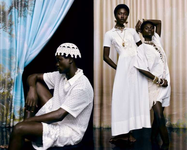 Pe&ccedil;as leves e artesanais s&atilde;o as grandes tend&ecirc;ncias de moda para o ver&atilde;o 2026