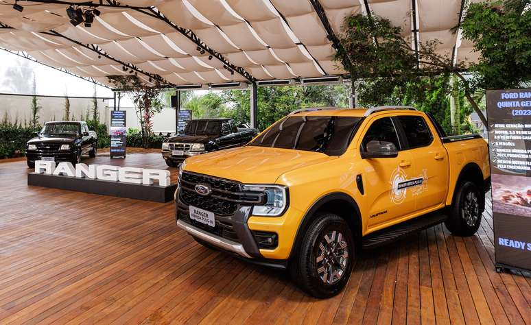 Ford Ranger PHEV flex: chega em 2027