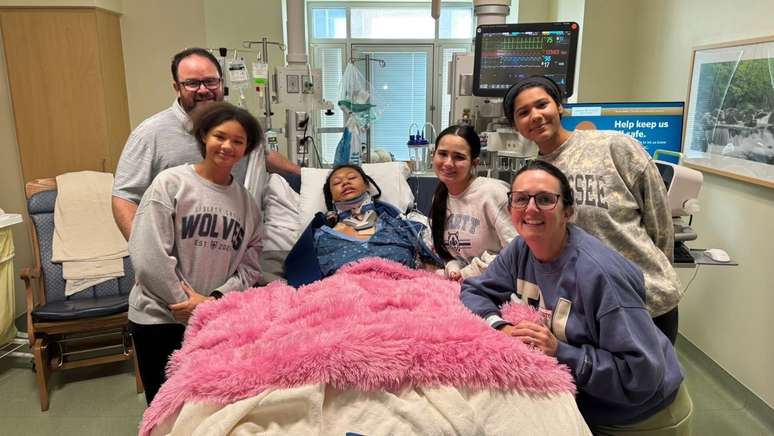 Maggie foi hospitalizada após acidente e passa por diferentes terapias para recuperar movimentos