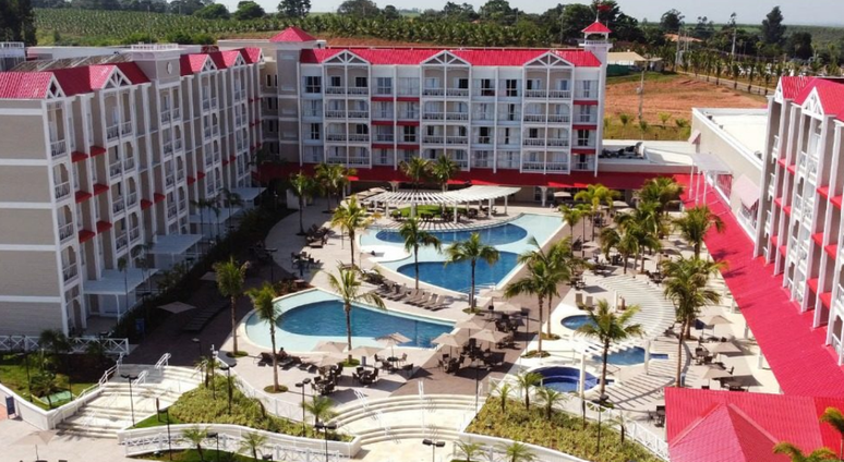 Hóspede morre após se engasgar com melancia no São Pedro Thermas Resort