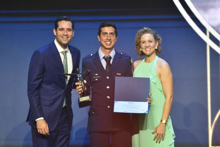 Caio Bonfim foi eleito atleta do ano