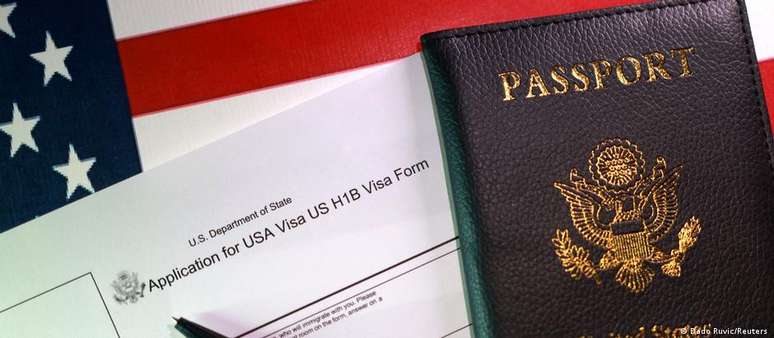 Vistos H-1B, que custavam entre 2 mil e 5 mil dólares, passaram a custar 100 mil dólares