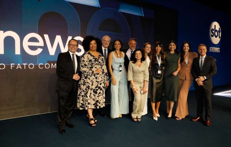 The SBT News anchor team, made up of professionals from other broadcasters, such as Record, CNN Brasil and Times/CNBC