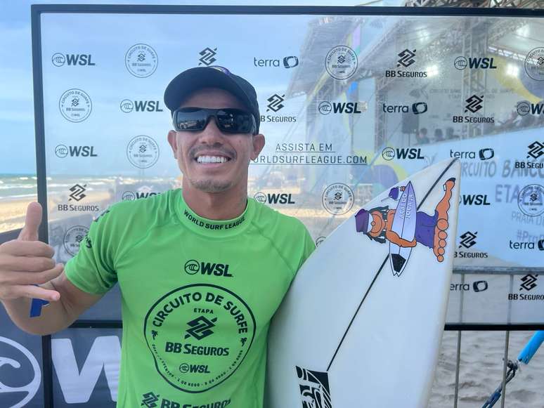 Israel Junior superou nomes consolidados no ranking do Qualifying Series da WSL para garantir vaga nas quartas de final