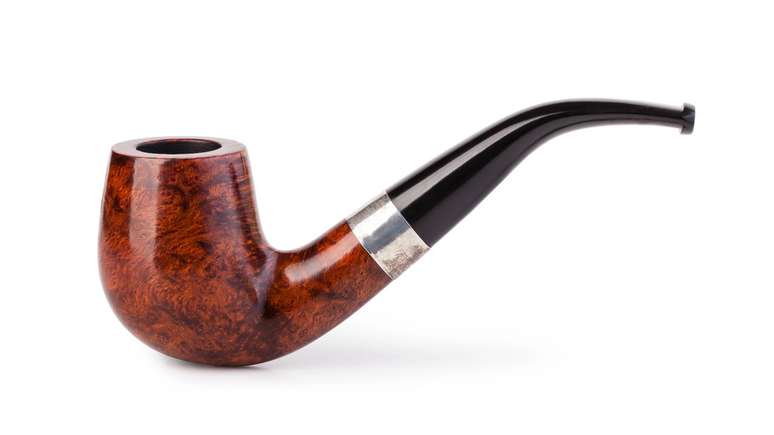 Independentemente do tipo, o consumo de tabaco est&aacute; associado a c&acirc;ncer e doen&ccedil;as cardiovasculares &ndash; depositphotos.com / gresey