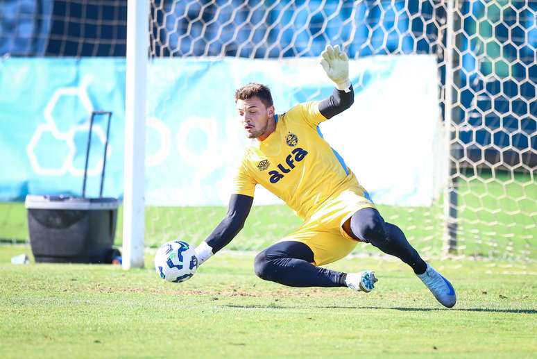 கேப்ரியல் கிராண்டோ (புகைப்படம்: LUCAS UEBEL/GRÊMIO FBPA)