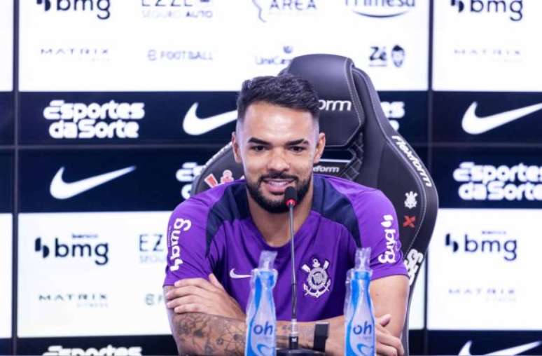 Raniele mira segundo t&iacute;tulo com o Corinthians &ndash;