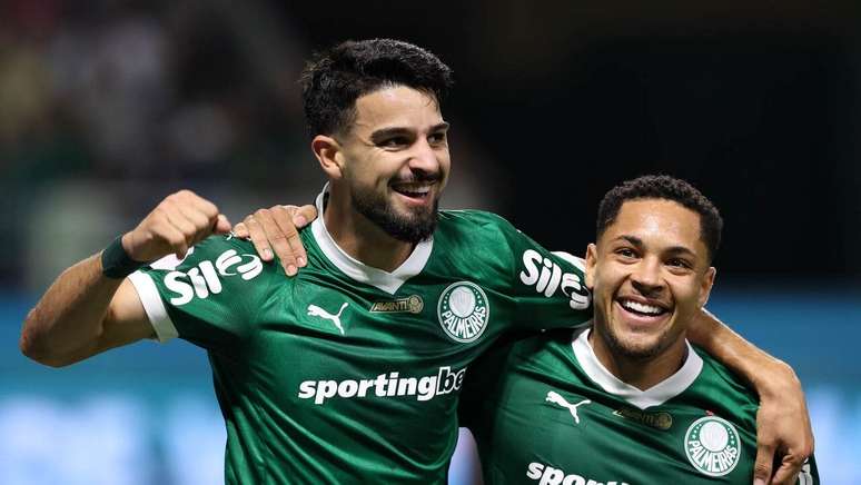 Palmeiras descarta negociar Vitor Roque e Flaco L&oacute;pez &ndash;
