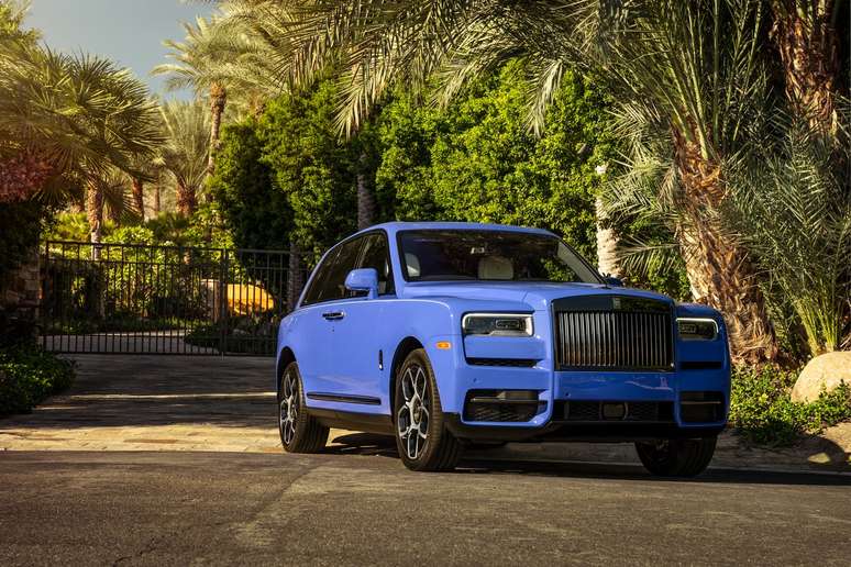 O Cullinan &eacute; o SUV mais caro da Rolls-Royce