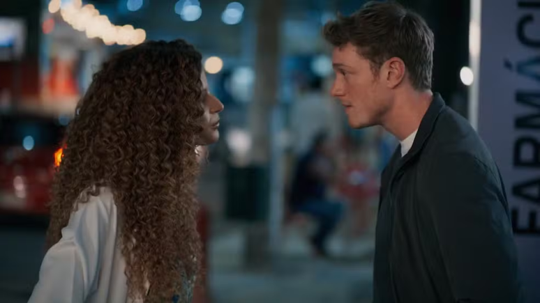 Gabriela Loran e Pedro Novaes em Tr&ecirc;s Gra&ccedil;as