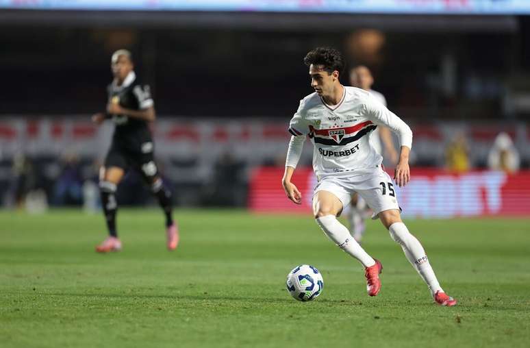 Rodriguinho tamb&eacute;m pode trocar o S&atilde;o Paulo pelo Botafogo &ndash;