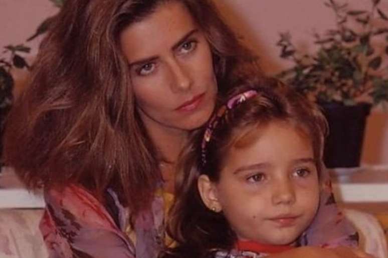 Outra novela marcante escrita pelo autor foi "Felicidade", de 1991. A trama se passava parte no interior de Minas e tinha Mait&ecirc; Proen&ccedil;a como protagonista.