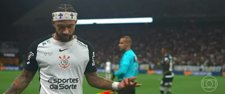 Memphis complains about substitution