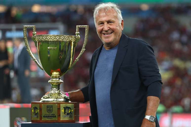 Zico esteve presente na decis&atilde;o do Campeonato Carioca de 2025 entre Flamengo e Fluminense &ndash;