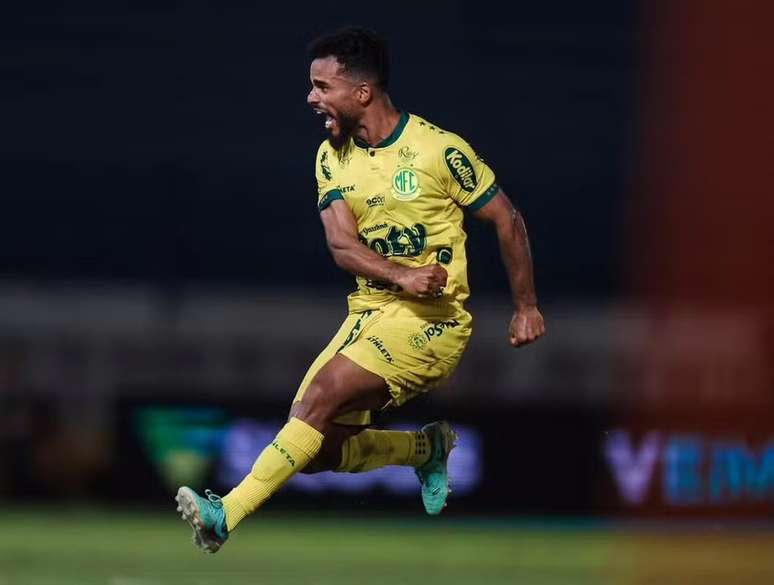 Danielzinho teve destaque no Mirassol em 2025 &ndash;