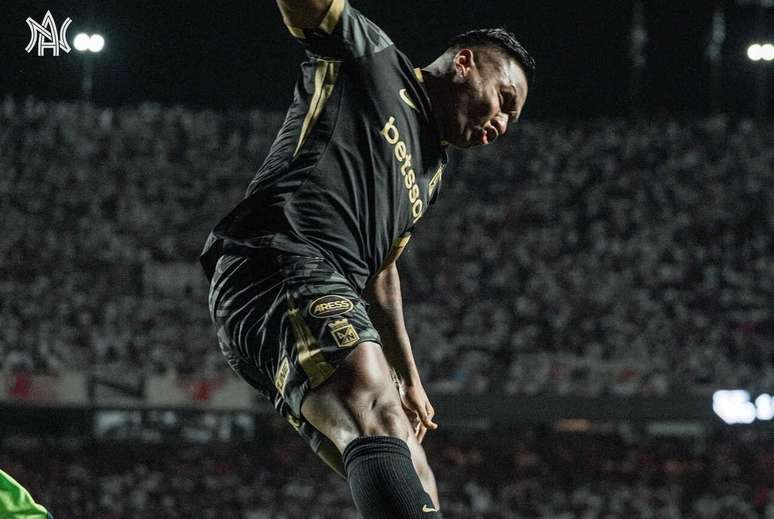 Alfredo Morelos defendeu o Atl&eacute;tico Nacional, da Col&ocirc;mbia, por empr&eacute;stimo em 2025 &ndash;