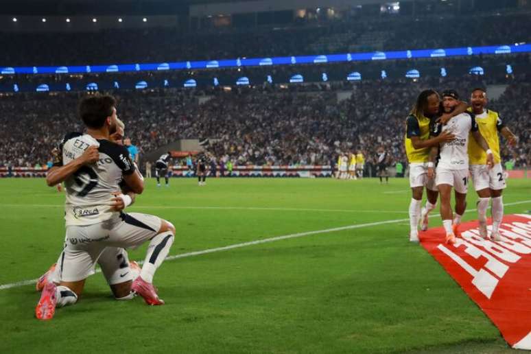 கோபா டோ பிரேசிலில் கொரிந்தியன்ஸ் சாம்பியன்கள்.