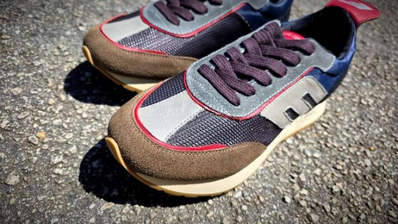 எல்லஸ் விங்