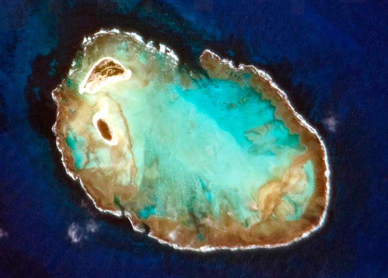 Atol visto da Esta&ccedil;&atilde;o Espacial Internacional 