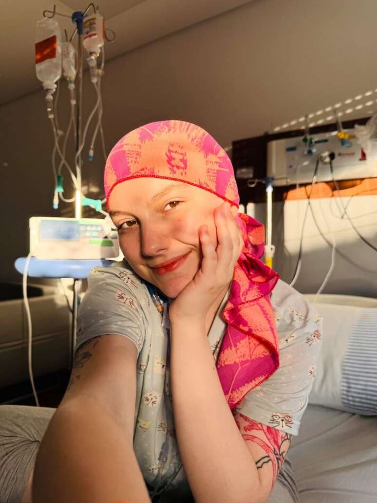 Influenciadora Isabel Veloso est&aacute; internada desde o dia 26 de novembro