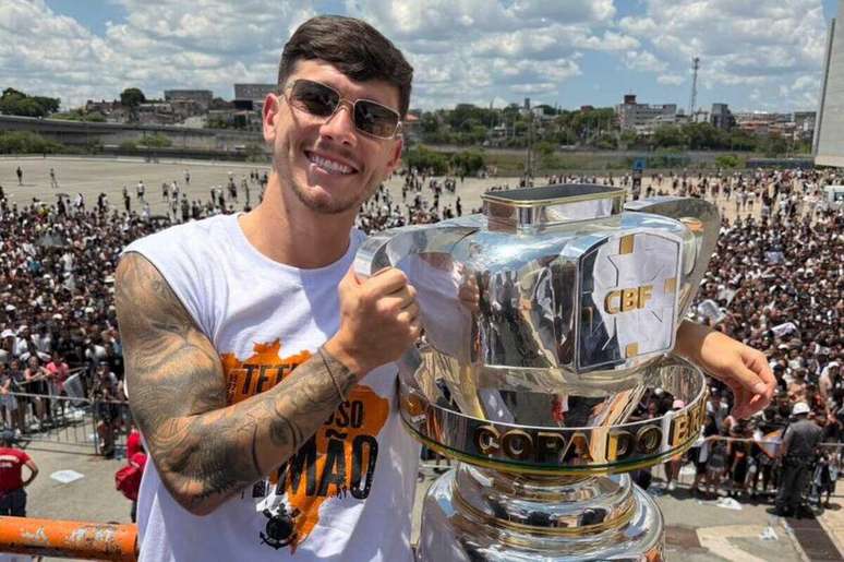 Corinthians e Flamengo levaram os t&iacute;tulos nacionais de 2025.