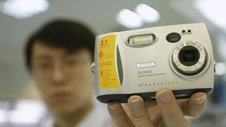 A Kodak lan&ccedil;ou muitos modelos de c&acirc;meras digitais nas d&eacute;cadas de 1990 e 2000
