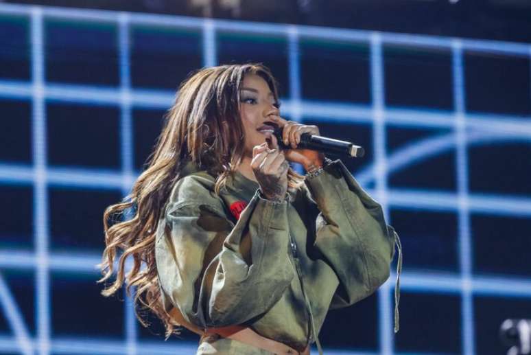 லுட்மில்லா SBT தொகுப்பாளரான மார்காவோ டோ போவோவுடனான சட்ட தகராறு பற்றி பேசினார்