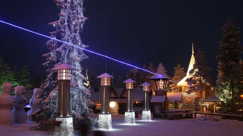 Linha imagin&aacute;ria do C&iacute;rculo Polar &Aacute;rtico passa por Rovaniemi