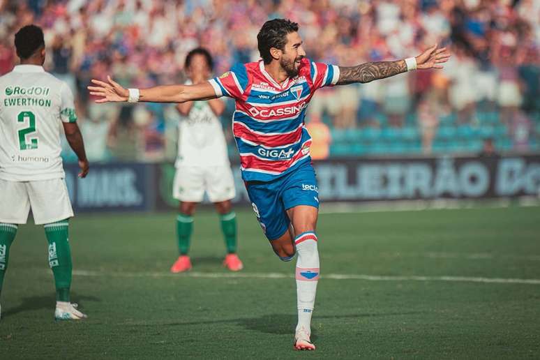 Lucero foi rebaixado com o Fortaleza &ndash;