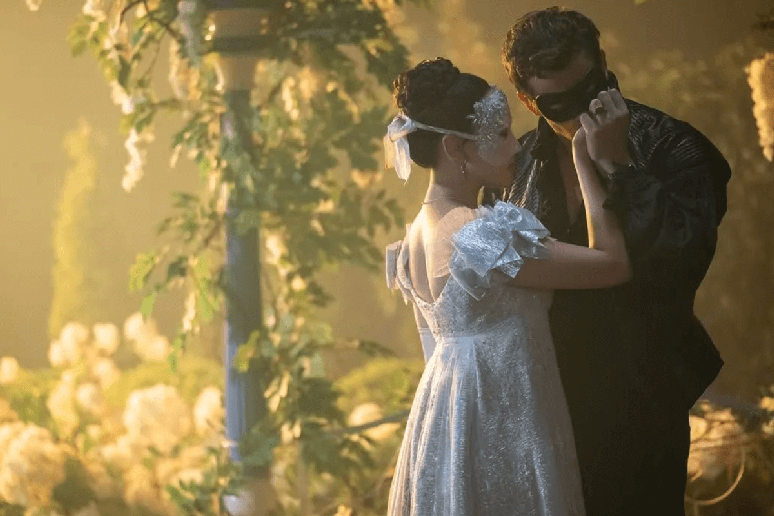 A quarta temporada de &ldquo;Bridgerton&rdquo; coloca Benedict Bridgerton no centro da hist&oacute;ria e foca seu romance com Sophie Baek 