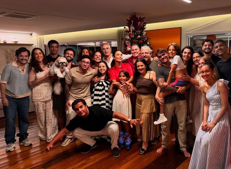 Ivete passa o Natal com amigos, familiares, filhos e o ex-marido, Daniel